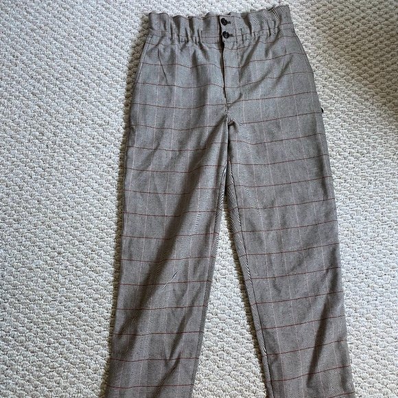 Madewell Pants - Madewell Paperbag Tapered Pants in Glen Plaid, Size 4